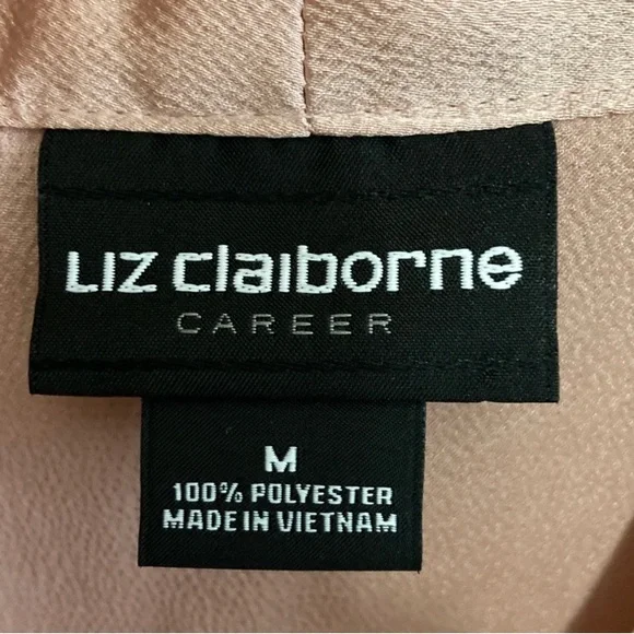 Liz Claiborne blush pink V-neck sleeveless blouse, size medium - Picture 6 of 8